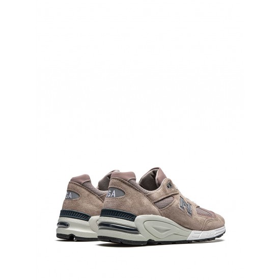 New Balance x Kith 990v2 "Dusty Rose" sneakers