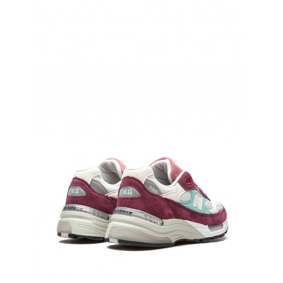 New Balance x Ronnie Fieg 992 "Kithmas - Burgundy" sneakers