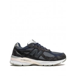 New Balance M990 low-top sneakers