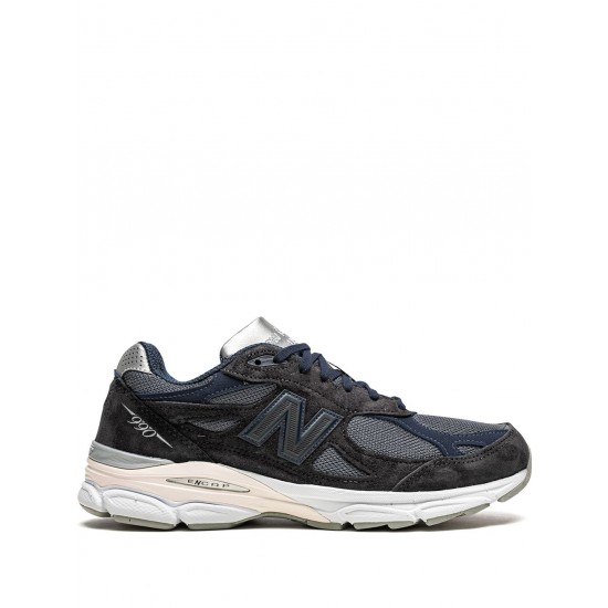 New Balance M990 low-top sneakers