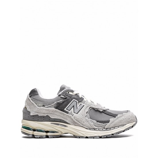 New Balance M2002RDA low-top sneakers