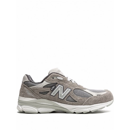 New Balance x Levi's 990V3 sneakers