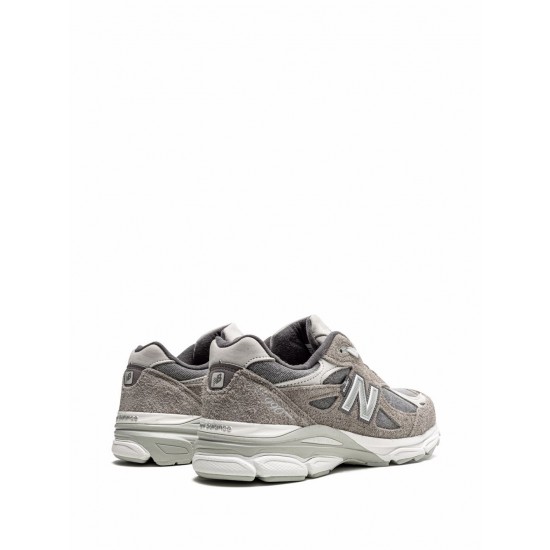 New Balance x Levi's 990V3 sneakers