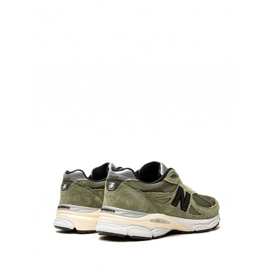 New Balance 990 V3 Low-Top Sneakers New Balance 990 V3 Low-Top Sneakers