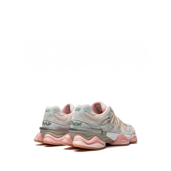 New Balance 9060 low-top sneakers