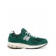 New Balance 2002 R low-top sneakers