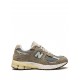 New Balance 2002R Low-top sneakers