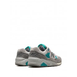 New Balance x Palace 580 low-top sneakers