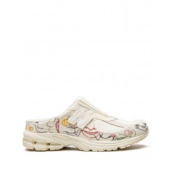 New Balance x Bryant Giles 2002R sneaker mules