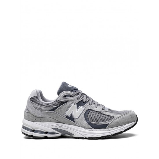 New Balance 2002R Low-top sneakers