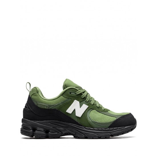 New Balance x The Basement 2002R sneakers