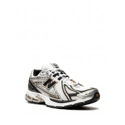New Balance 1906R low-top sneakers