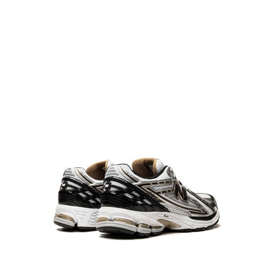 New Balance 1906R low-top sneakers
