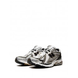 New Balance 1906R low-top sneakers