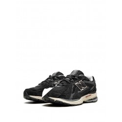 New Balance 1906R low-top sneakers