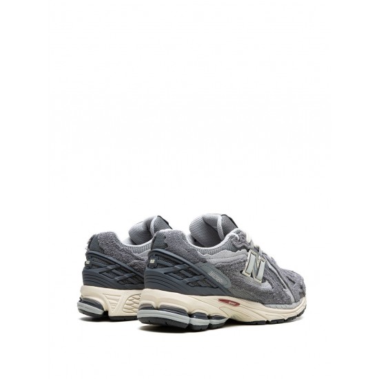 New Balance 1906R low-top sneakers