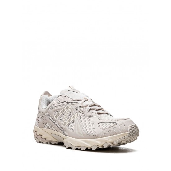New Balance 610T low-top sneakers