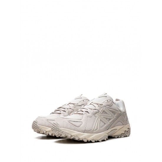 New Balance 610T low-top sneakers