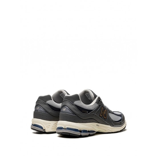 New Balance 2002R Castlerock Low-Top Sneakers