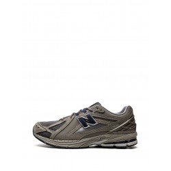 New Balance M1906RB leather low-top sneakers