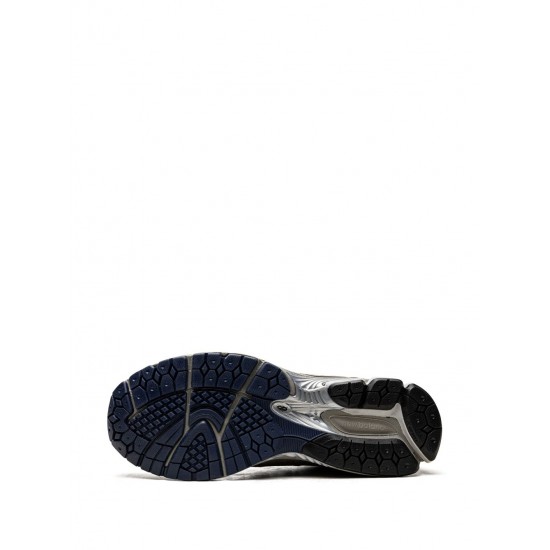 New Balance M1906RB leather low-top sneakers