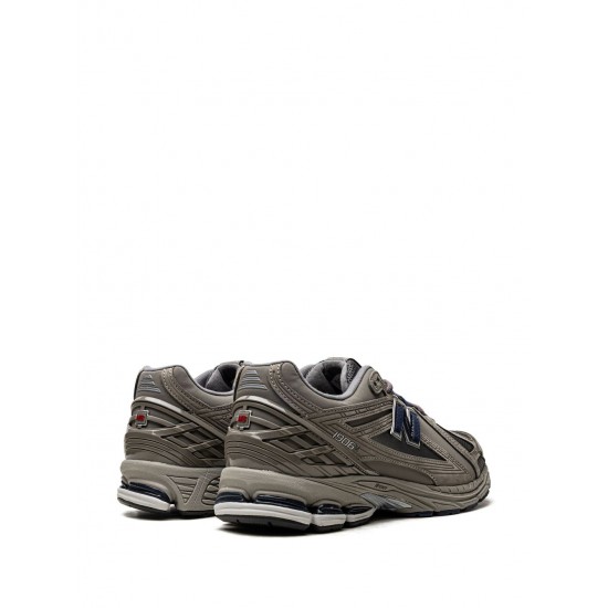 New Balance M1906RB leather low-top sneakers