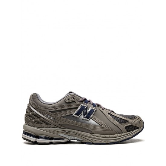 New Balance M1906RB leather low-top sneakers