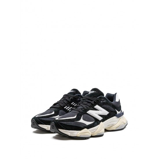 New Balance 9060 low-top sneakers