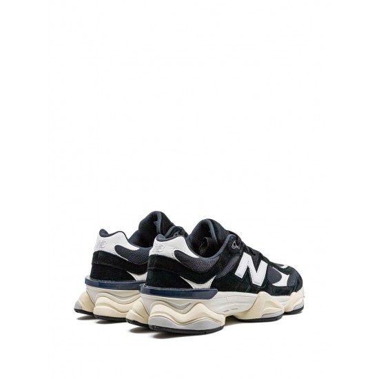 New Balance 9060 low-top sneakers