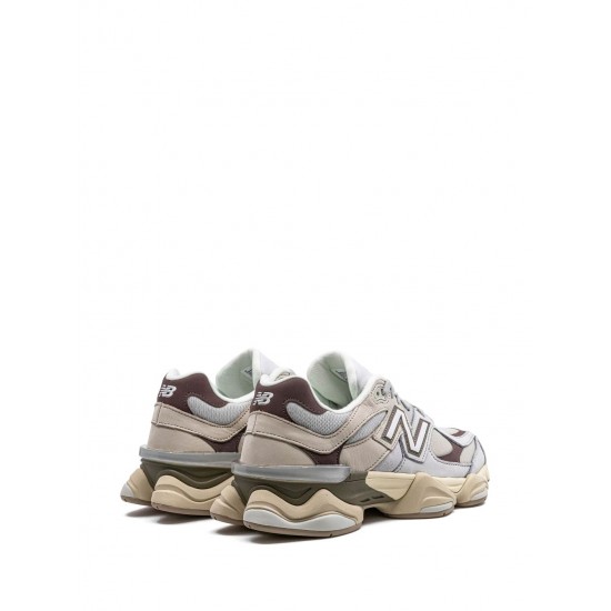New Balance 9060 low-top sneakers