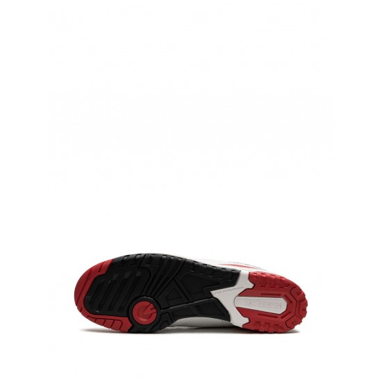 New Balance 650 "White/Red" sneakers New Balance 650 "White/Red" sneakers