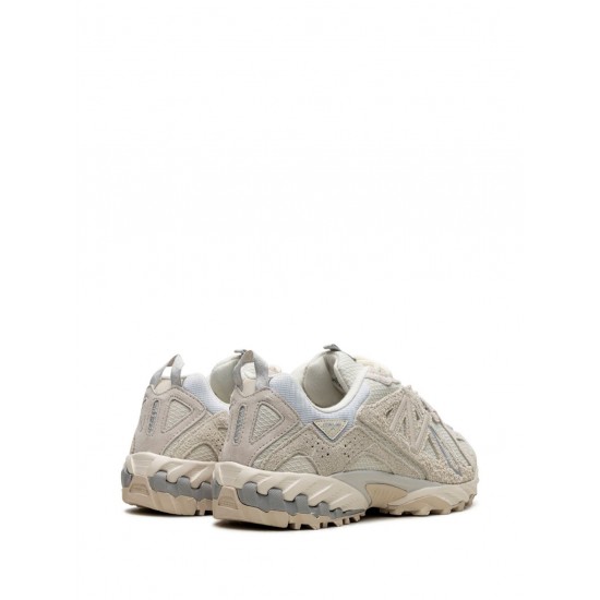New Balance 610T sneakers