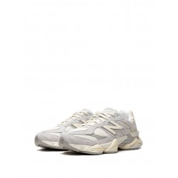 New Balance 9060 low-top sneakers