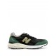 New Balance low-top sneakers
