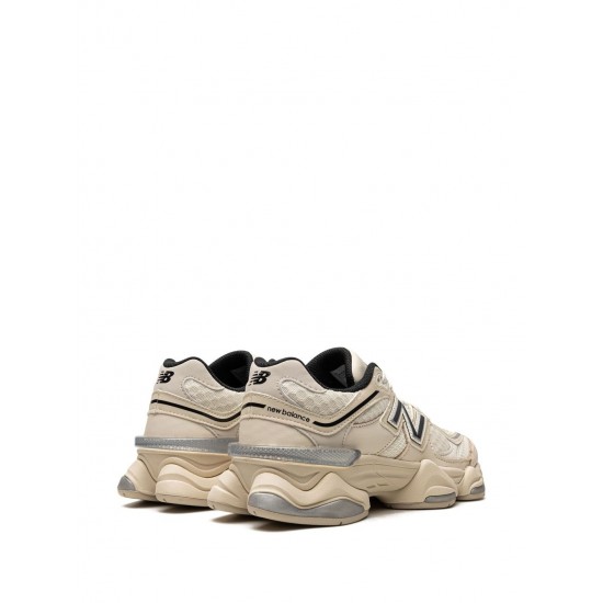 New Balance 9060 low-top sneakers