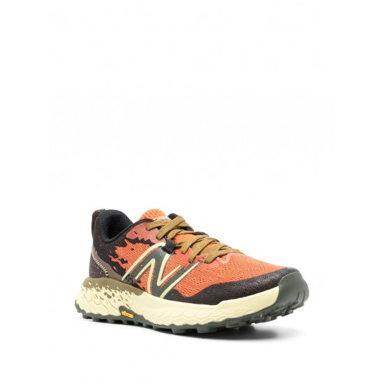 New Balance Fresh Foam x Hierro v7 logo sneakers