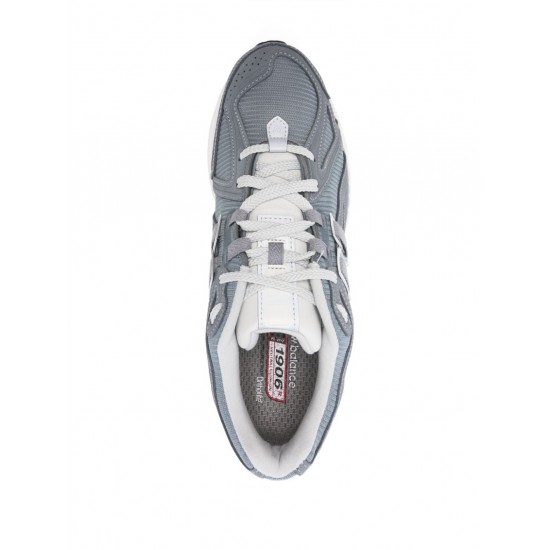 New Balance 1906R logo sneakers