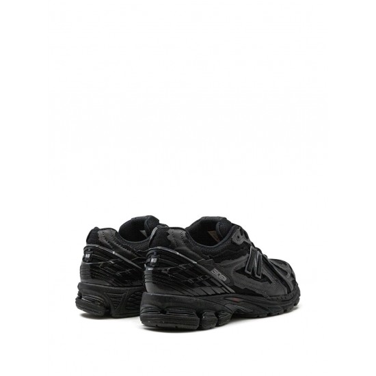 New Balance 1906D low-top sneakers