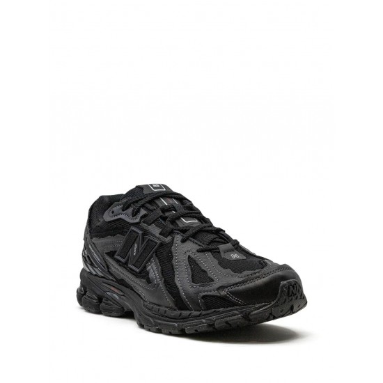 New Balance 1906D low-top sneakers