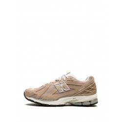 New Balance 1906R "Mindful Grey/Moonbeam/Silver Metallic" sneakers