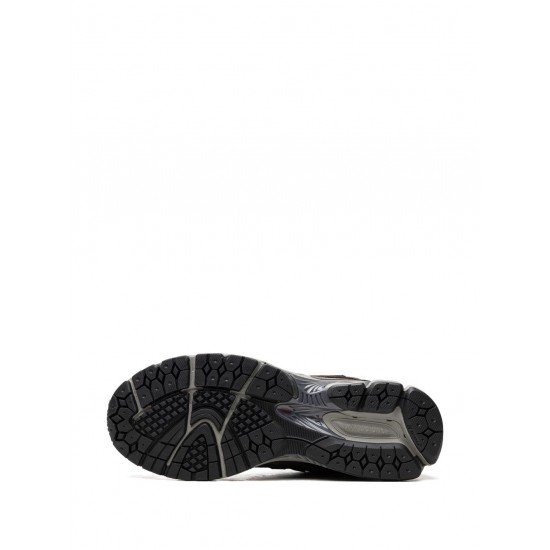 New Balance 2002R Protection Pack - Dark Moss Sneakers