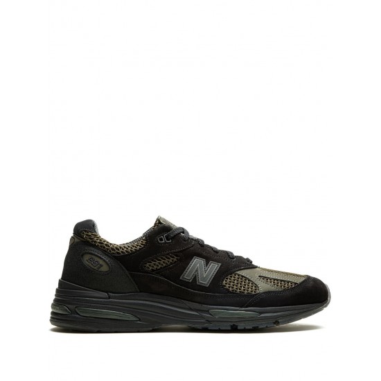 New Balance 991v2 Stone Island - Black Grey Sneakers New Balance 991v2 Stone Island - Black Grey Sneakers