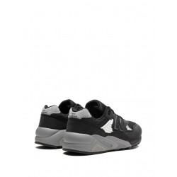New Balance 580 low-top sneakers