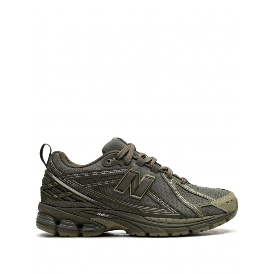 New Balance 1906R logo patch sneakers