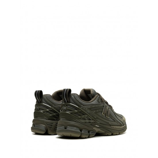 New Balance 1906R logo patch sneakers