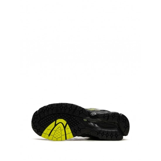 New Balance 1906R "Volt / Black" paneled sneakers