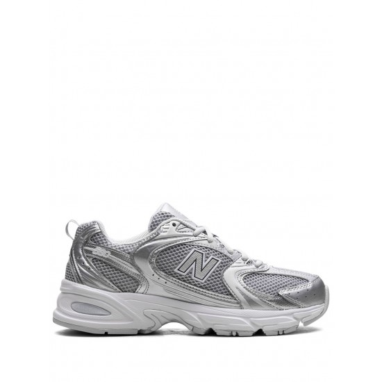 New Balance 530 Moonbeam/Silver Metallic sneakers