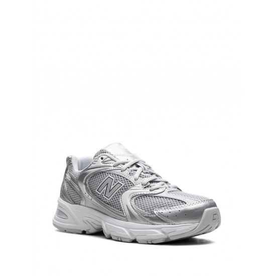 New Balance 530 Moonbeam/Silver Metallic sneakers