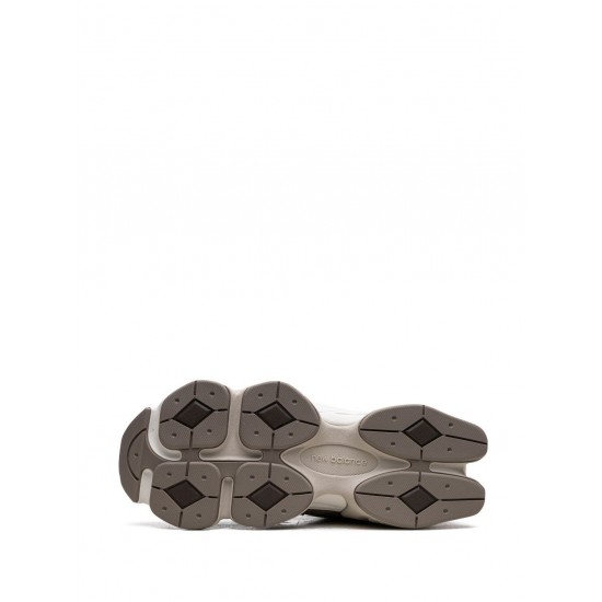 New Balance 9060 Mushroom/Brown sneakers New Balance 9060 Mushroom/Brown sneakers