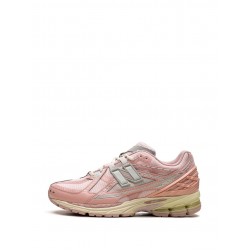 New Balance 1906N Lunar New Year Shell Pink sneakers